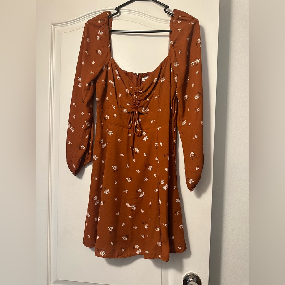 Cute Abercrombie Dress - perfect for fall!
